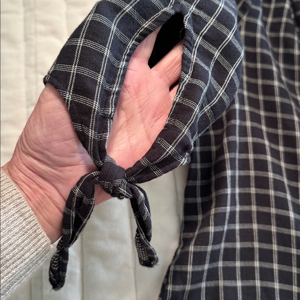 Madewell black Plaid Off-Shoulder Blouse, tie 3/4 sleeve - Picture 2 of 8